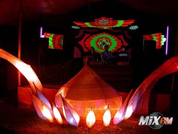 O.Z.O.R.A. Festival - продержаться на танцполе!