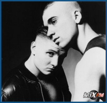  Depeche Mode везут с собой британскую EBM-группу Nitzer Ebb