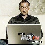 Paul Van Dyk в эпизодической роли диджея