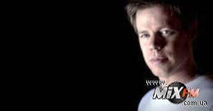 Однажды ночью Ferry Corsten…