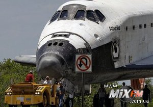 Шаттл Atlantis вернулся за Землю, завершив свою последнюю космическую миссию