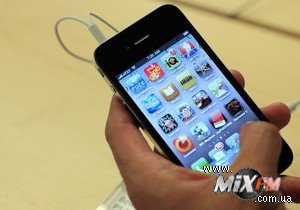 В Украине появились первые iPhone 4