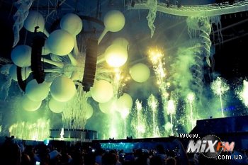 Sensation продолжает покорять мир