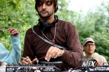 Ricardo Villalobos вспомнил классику транса